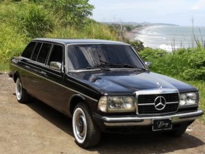 PLAYA-HERMOSA-COSTA-RICA.-MERCEDES-W123-LANG363ac24ee351fe5c.jpg